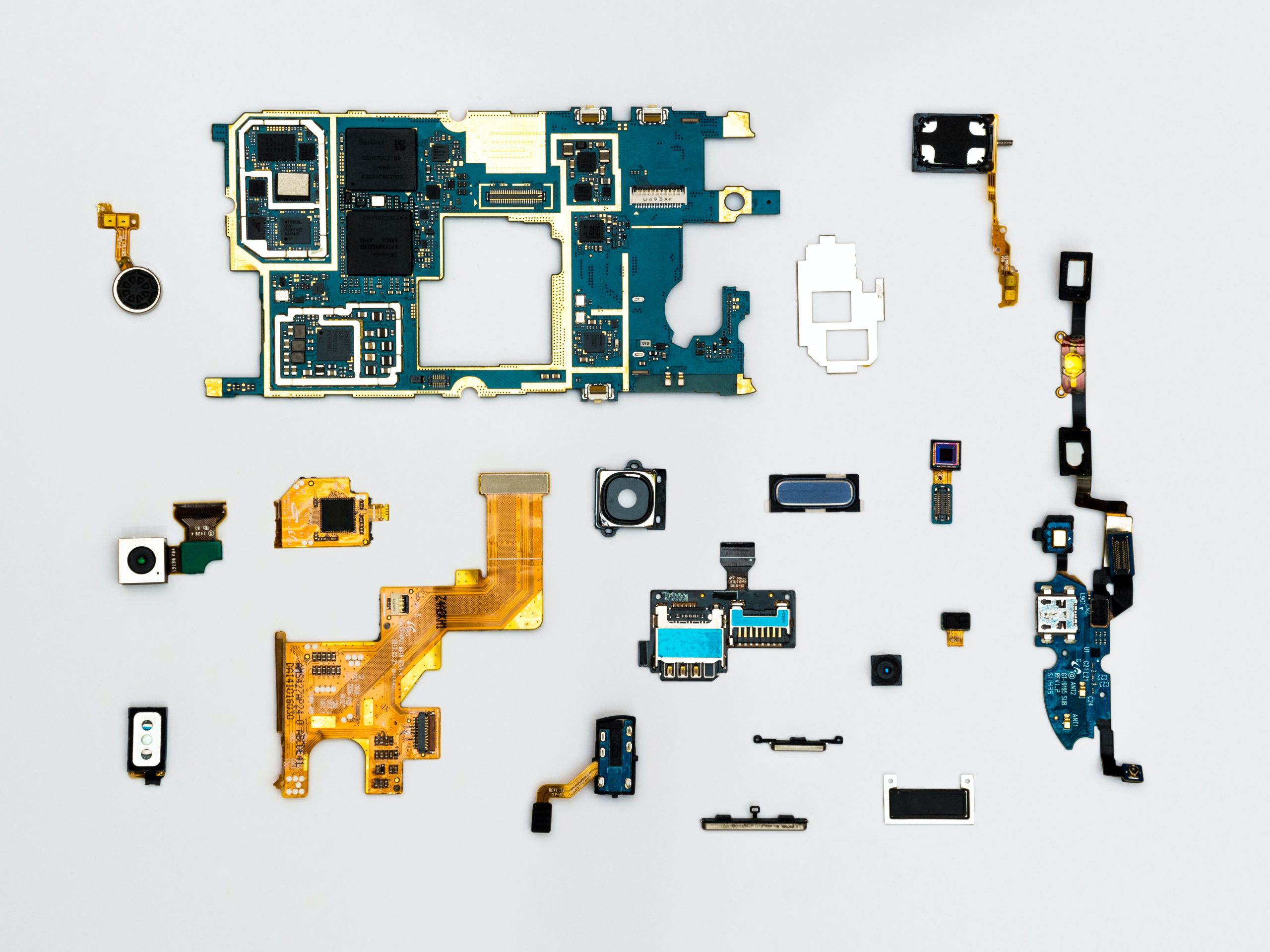A Comprehensive Guide to PCB Prototyping and EMS PCBA Services缩略图